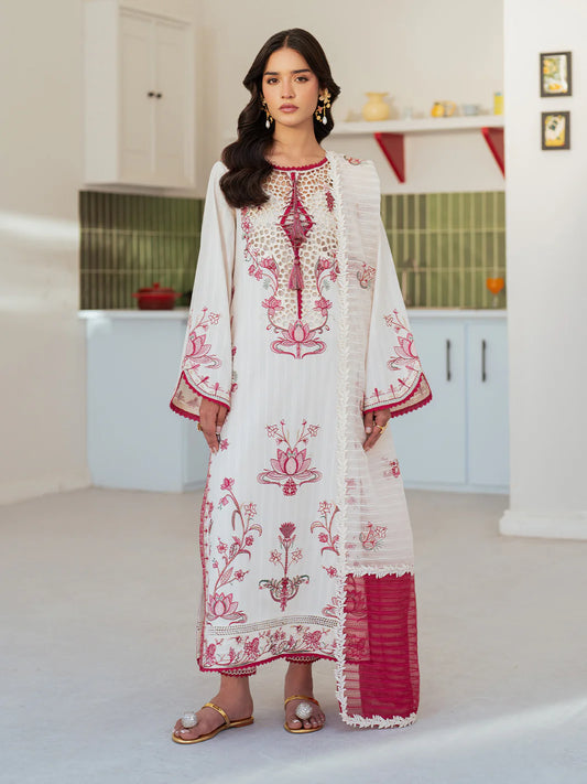 SERA BY MAHNUR UNSTITCHED'26 | D5
