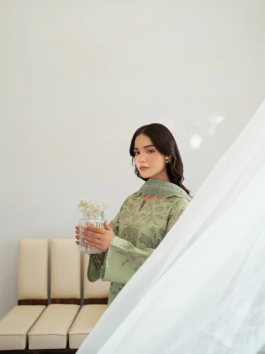SERA BY MAHNUR UNSTITCHED'26 | D8