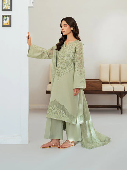 SERA BY MAHNUR UNSTITCHED'26 | D8