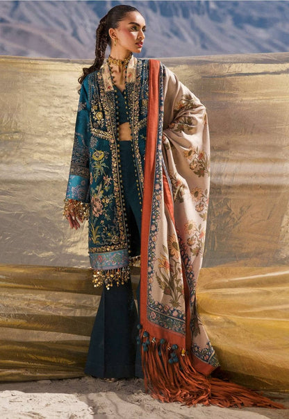 Sana Safinaz Velvet Displays 03