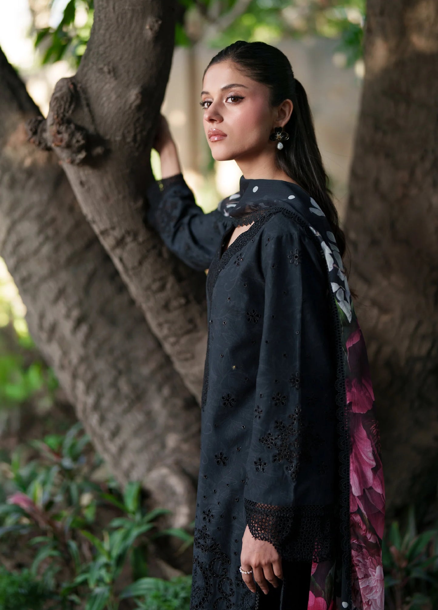 SUMMER LINES PRINTKARI BY NEESHAY UNSTITCHED'26| D6