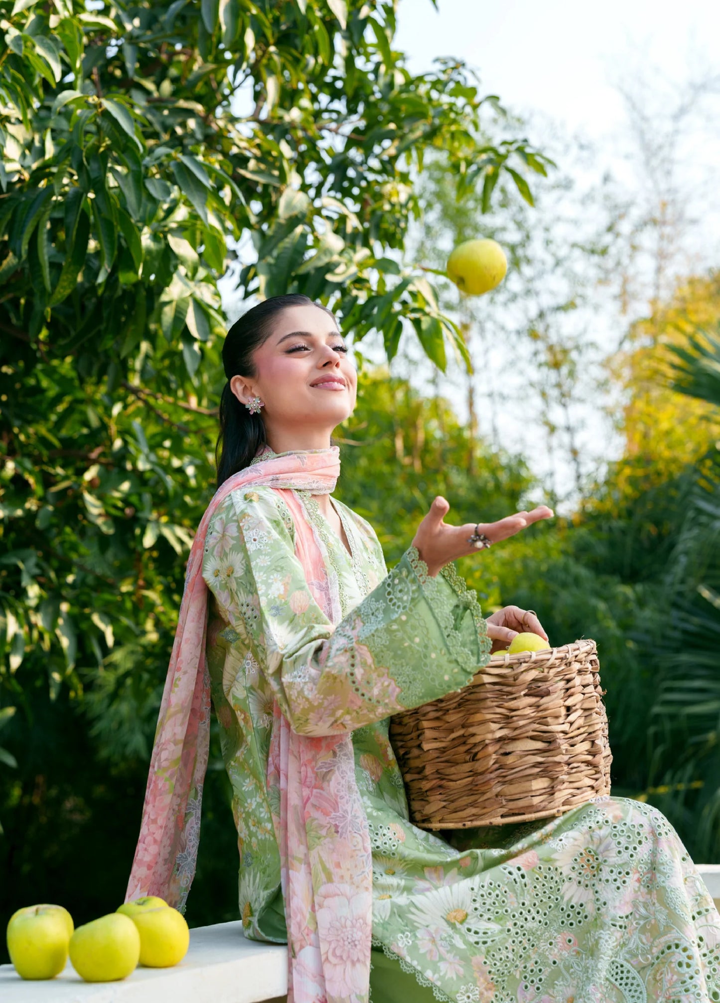 SUMMER LINES PRINTKARI BY NEESHAY UNSTITCHED'26| D4