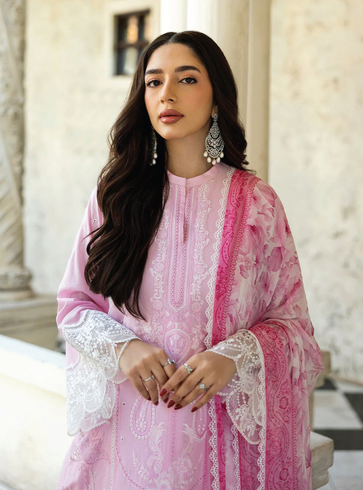 Zainab Chottani Chikankari Lawn 2025 - 7A