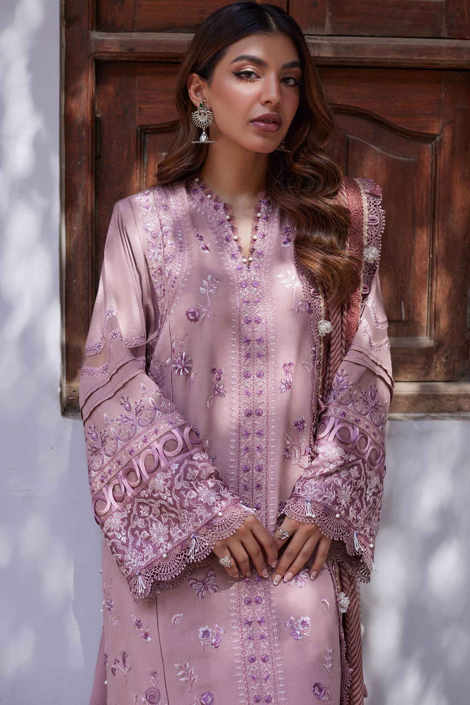Zaha Pakistani Winter Collection 2023 NARAH | IBAAS Online