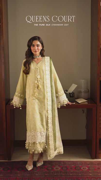 JADE QUEENS COURT UNSTITCHED '26 - REGALIA MUSE (21152)
