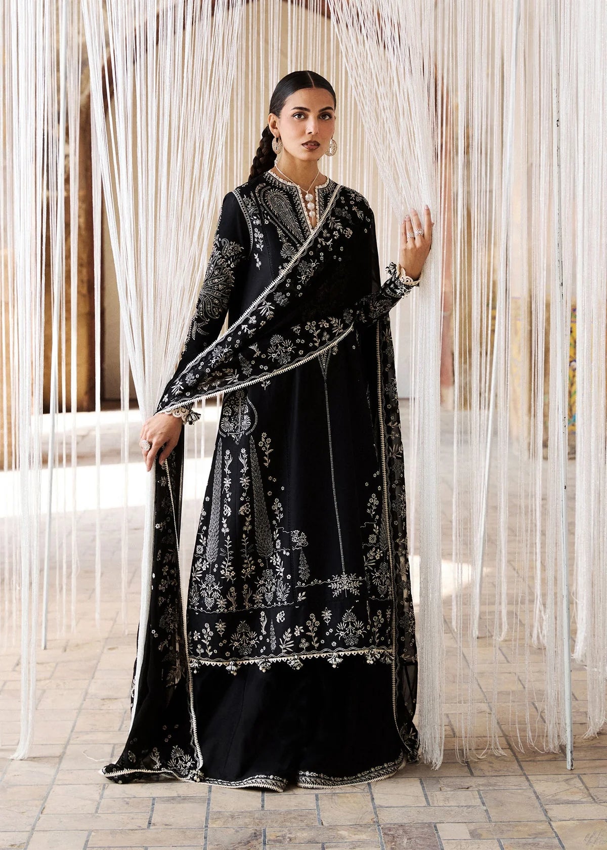 Full-length front studio look of ZAN Spring Summer 2026 unstitched luxury collection design Meshki in jet black.