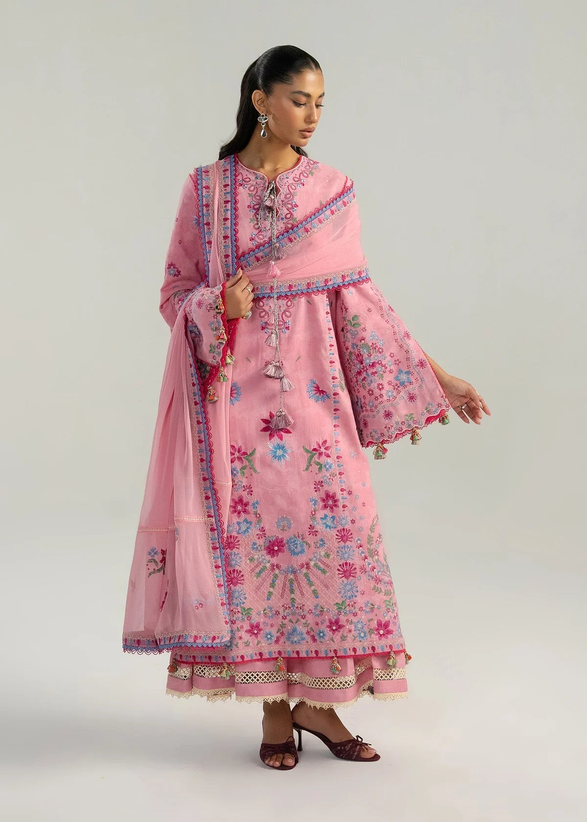 Full-length front studio look of ZAN Spring Summer 2026 unstitched luxury collection design Pembe in baby pink.